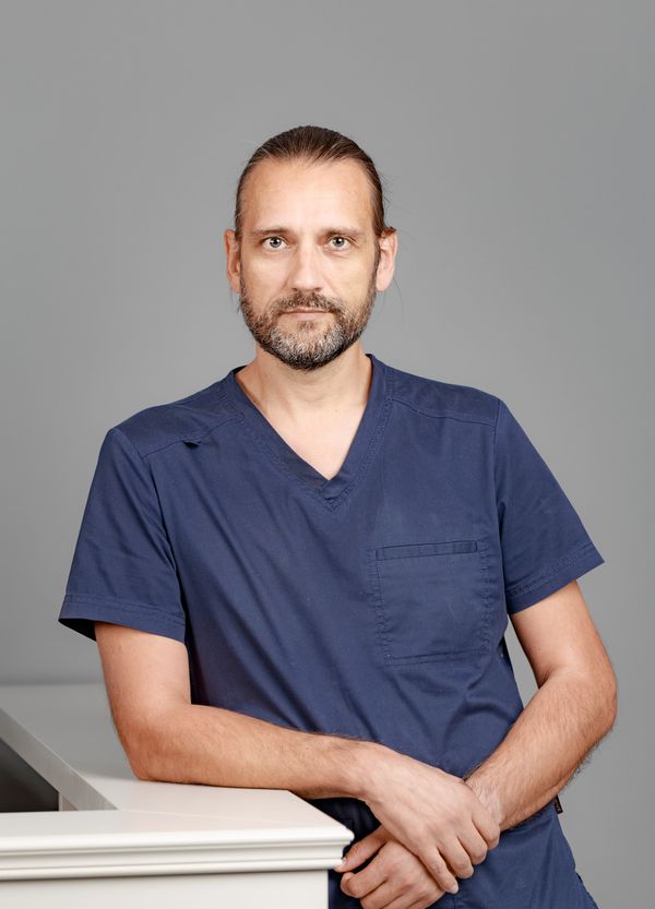 Dr n. med. Marcin Tutak